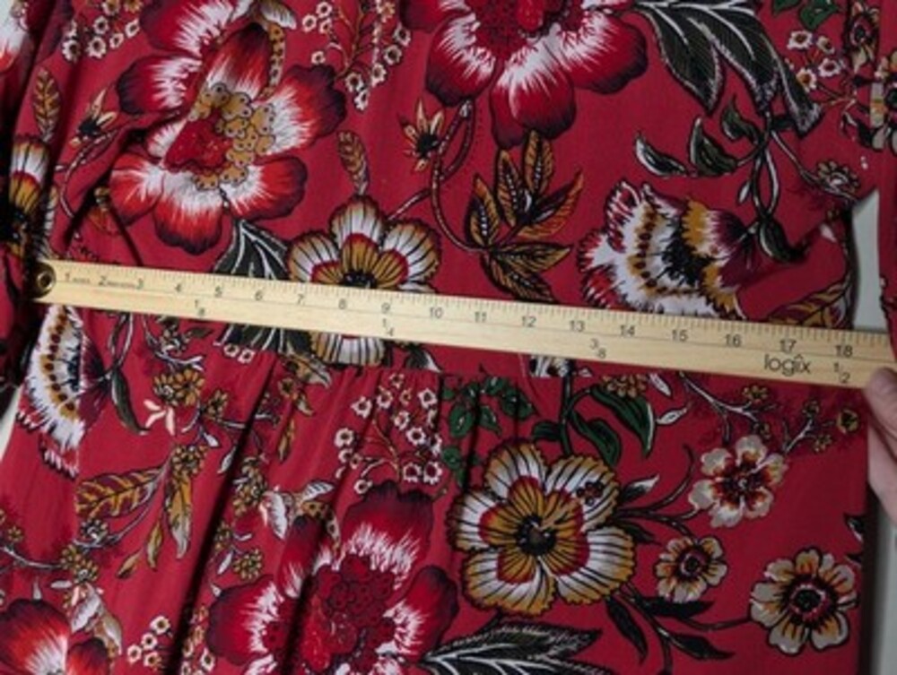 Hope Springs‎ Women's Red Floral Long Sleeve Dress Size Medium V Neck - Picture 5 of 9